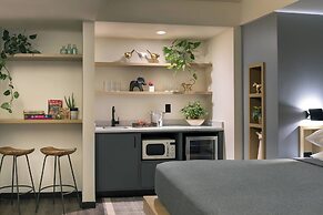 MOXY Memphis Downtown