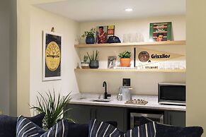 MOXY Memphis Downtown