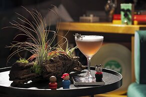 MOXY Memphis Downtown