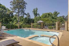 Comfort Suites Columbus State University Area