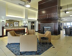 Hampton Inn & Suites by Hilton Calgary-Airport