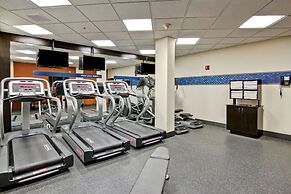 Hampton Inn & Suites by Hilton Calgary-Airport