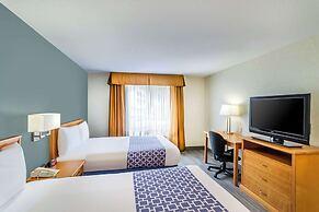Econo Lodge Inn & Suites University