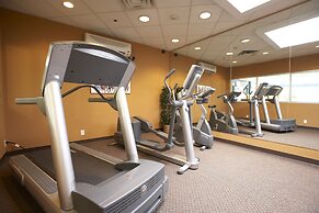 Econo Lodge Inn & Suites University