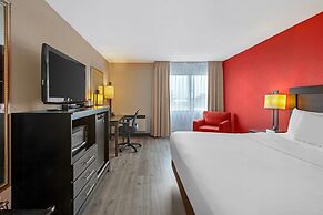 Quality Inn & Suites - Toronto West
