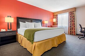 Quality Inn & Suites - Toronto West