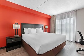 Quality Inn & Suites - Toronto West