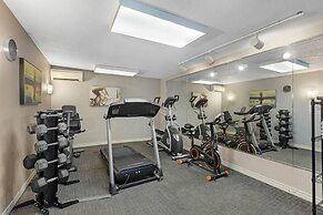 Quality Inn & Suites - Toronto West