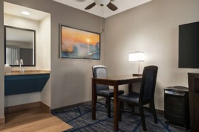 Embassy Suites by Hilton Miami International Airport