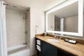 Embassy Suites by Hilton Miami International Airport