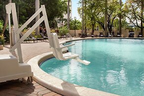 Embassy Suites by Hilton Miami International Airport