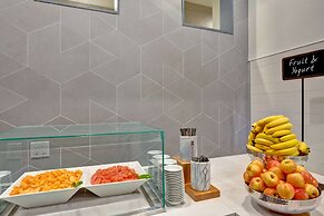 Embassy Suites by Hilton Miami International Airport