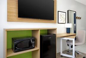 Spark by Hilton Brockville