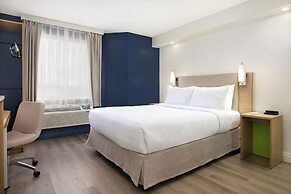 Spark by Hilton Brockville