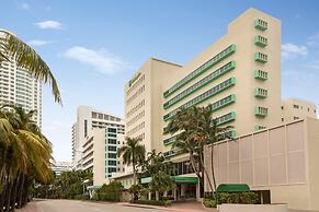 Holiday Inn Miami Beach - Oceanfront by IHG