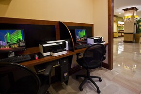 Holiday Inn Miami Beach - Oceanfront by IHG