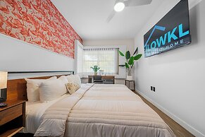 Greenview Hotel by Lowkl