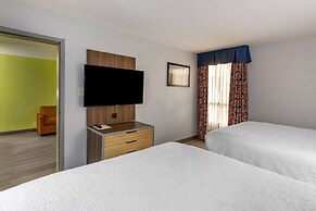 Best Western Plus St. Louis West-Westport
