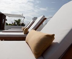 Dream South Beach, by Hyatt