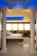 Dream South Beach, by Hyatt