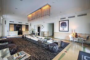 Dream South Beach, by Hyatt