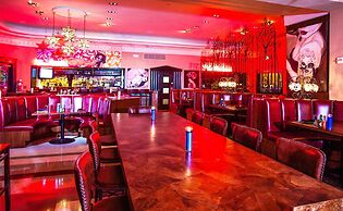 Dream South Beach, by Hyatt