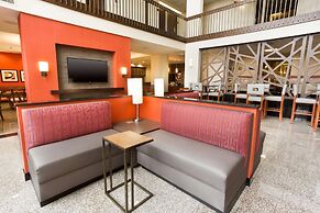 Drury Inn & Suites St. Louis Airport