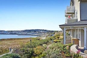 The Beach House Hotel Half Moon Bay