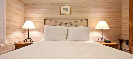 Island City House Hotel