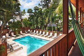 Island City House Hotel