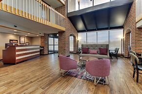 Drury Inn & Suites Poplar Bluff