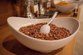 Holiday Inn Express Belfast City by IHG