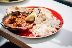 Holiday Inn Express Belfast City by IHG