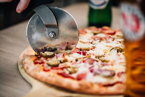 Holiday Inn Express Belfast City by IHG