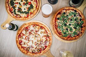 Holiday Inn Express Belfast City by IHG