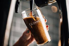 Holiday Inn Express Belfast City by IHG