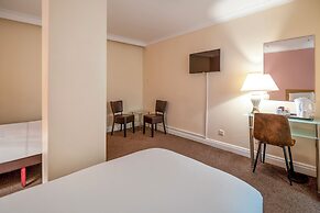 Britannia Sachas Hotel