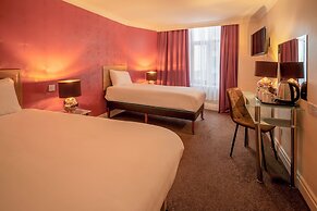 Britannia Sachas Hotel