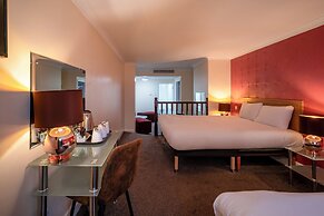 Britannia Sachas Hotel