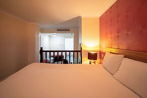 Britannia Sachas Hotel