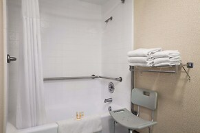 Days Inn by Wyndham Gilroy