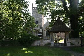 Pettifers Freehouse Hotel