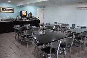 Destin Inn and Suites