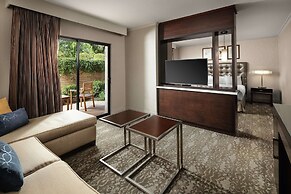 DoubleTree by Hilton Claremont