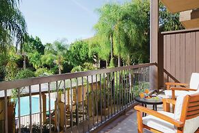 DoubleTree by Hilton Claremont