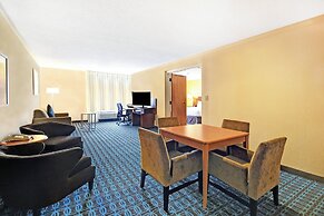 Fairfield Inn & Suites by Marriott Atlanta Vinings/Galleria