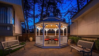 Best Western The Inn & Suites Pacific Grove