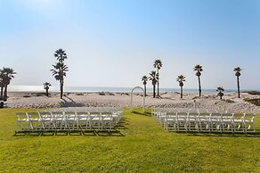 Zachari Dunes on Mandalay Beach, Curio Collection by Hilton