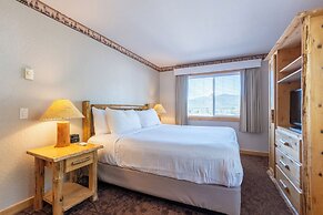 Red Wolf Lodge at Olympic Valley