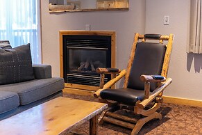 Red Wolf Lodge at Olympic Valley